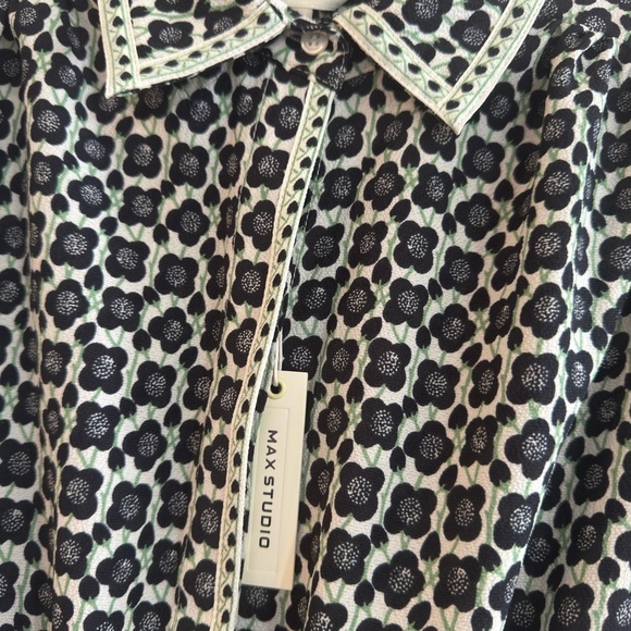 MAX STUDIO Elegant Black and Cream Patterned Dress 👗
*NEW WITH TAGS 🏷️ - Picture 3 of 9